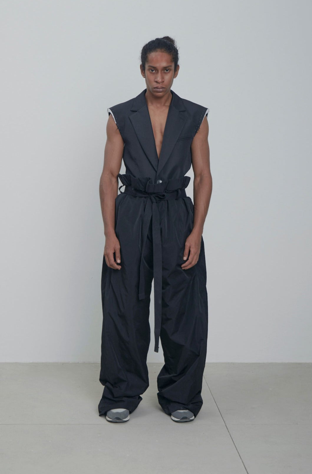 TECH WOVEN OVERSIZED TROUSERS