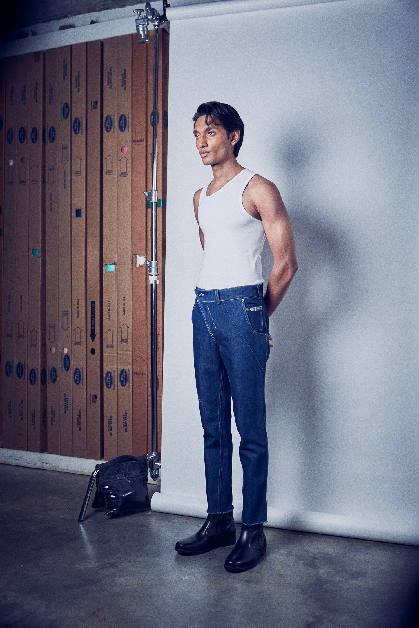 SHIFTED DENIM TROUSERS