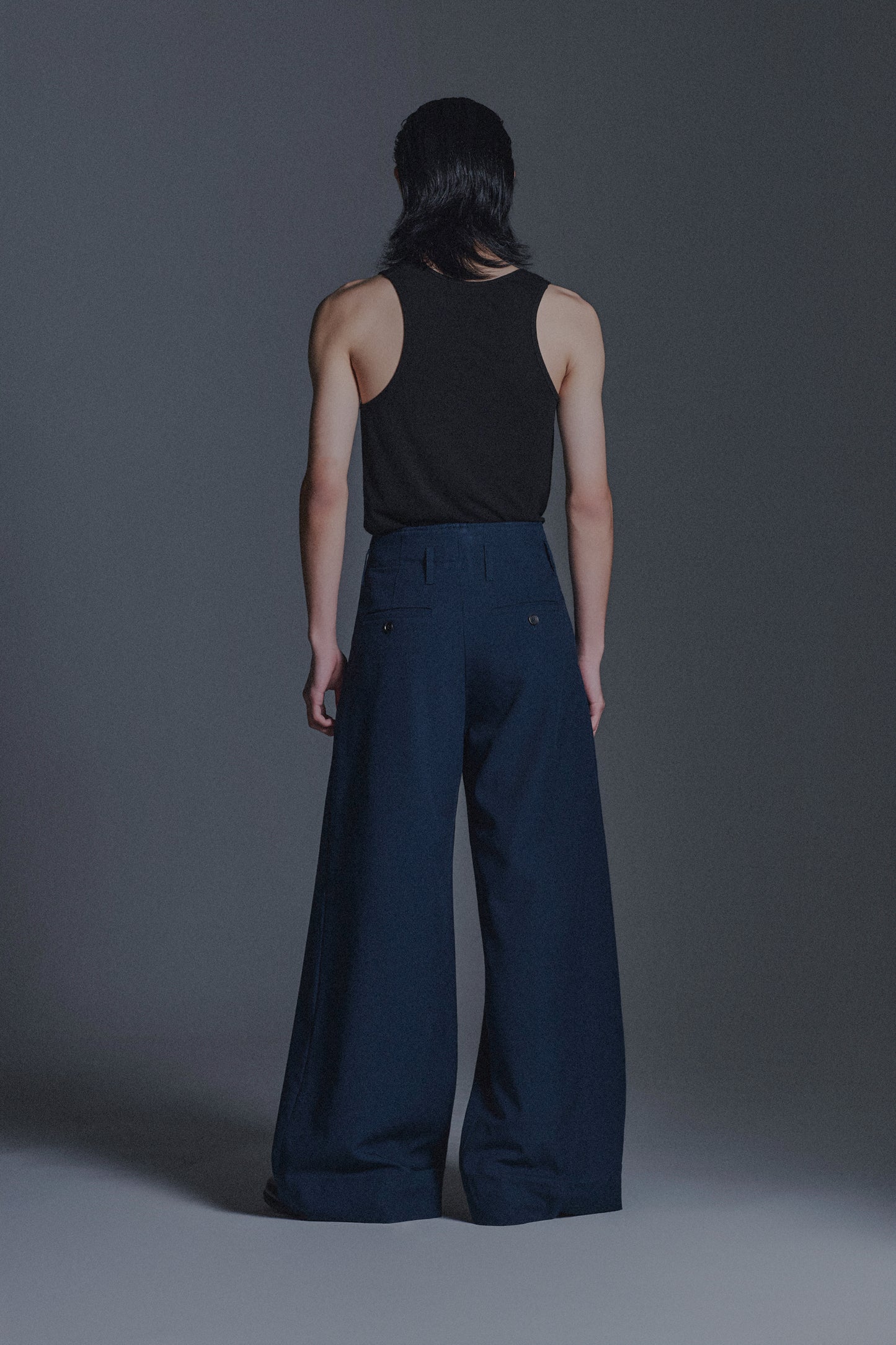HIGH-WAIST TAILORED TROUSERS