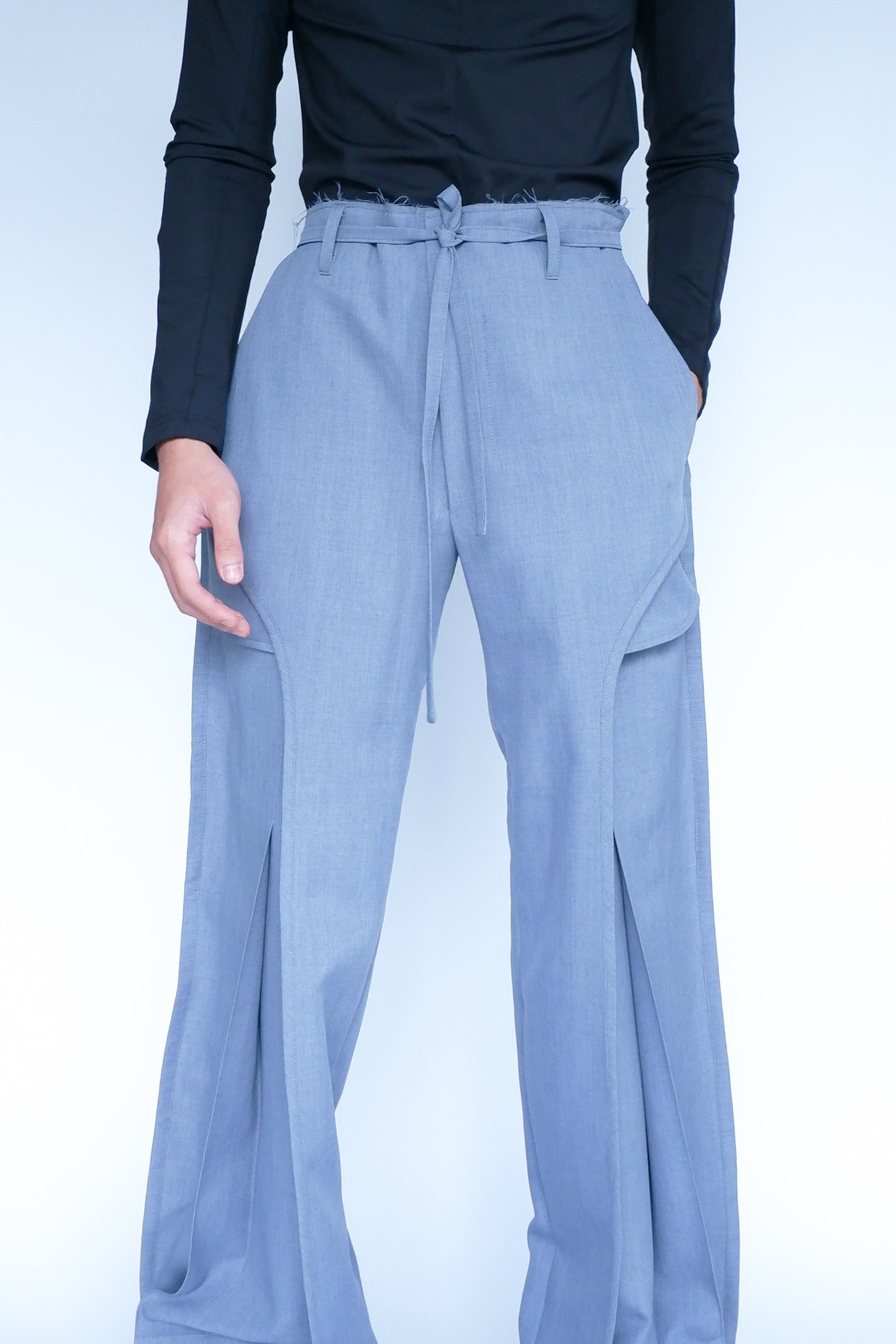 EXPOSED TAILORED TROUSERS