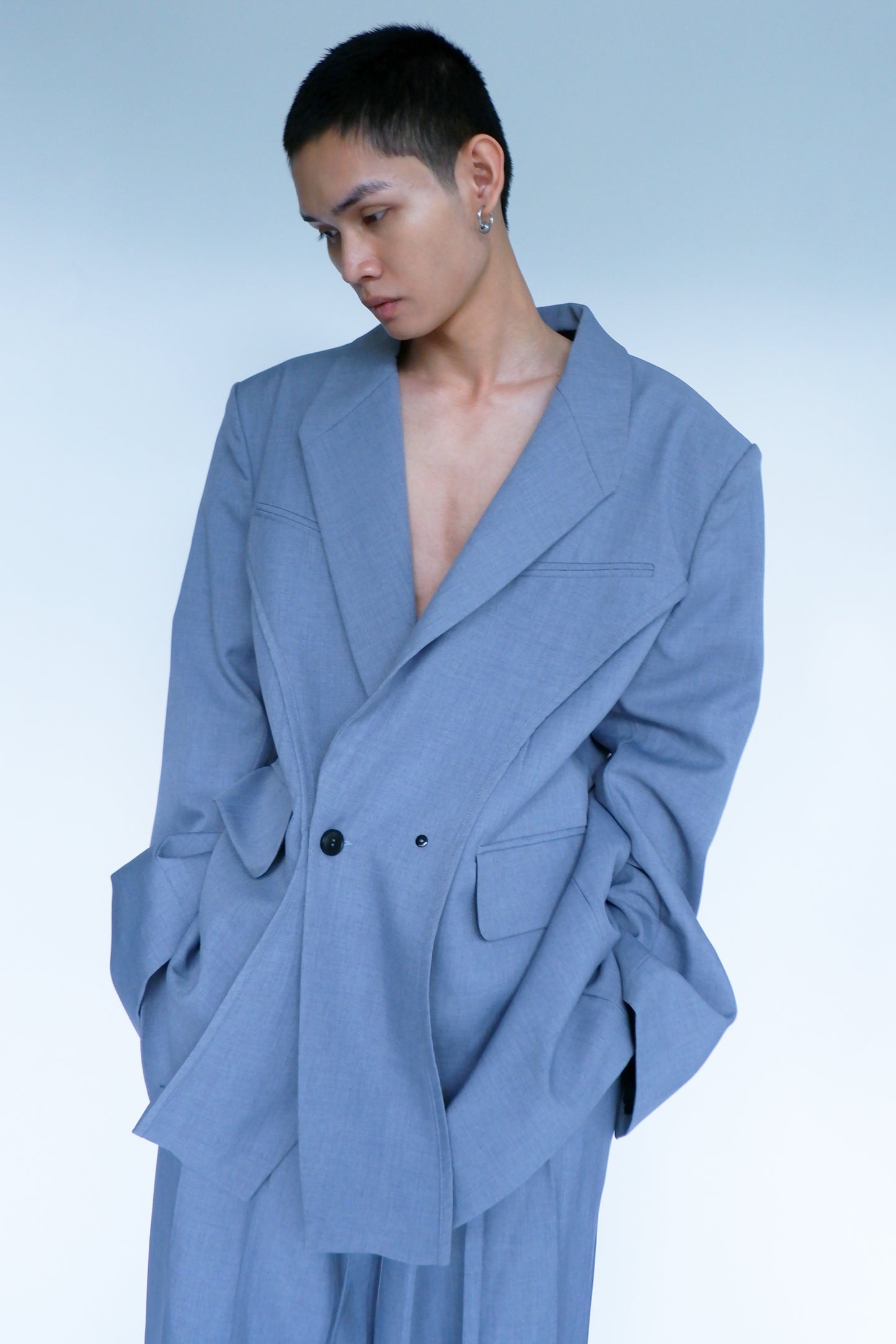 OVERSIZED EXPOSED STRUCTURED TAILORED JACKET