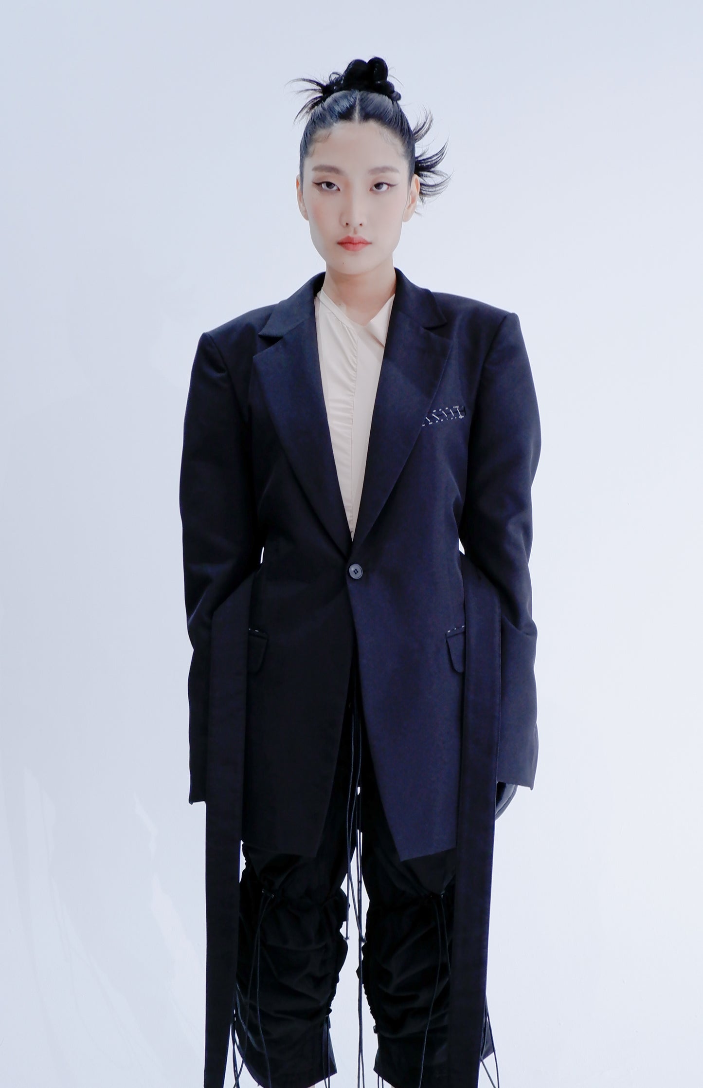 BELTED TAILORED SUIT