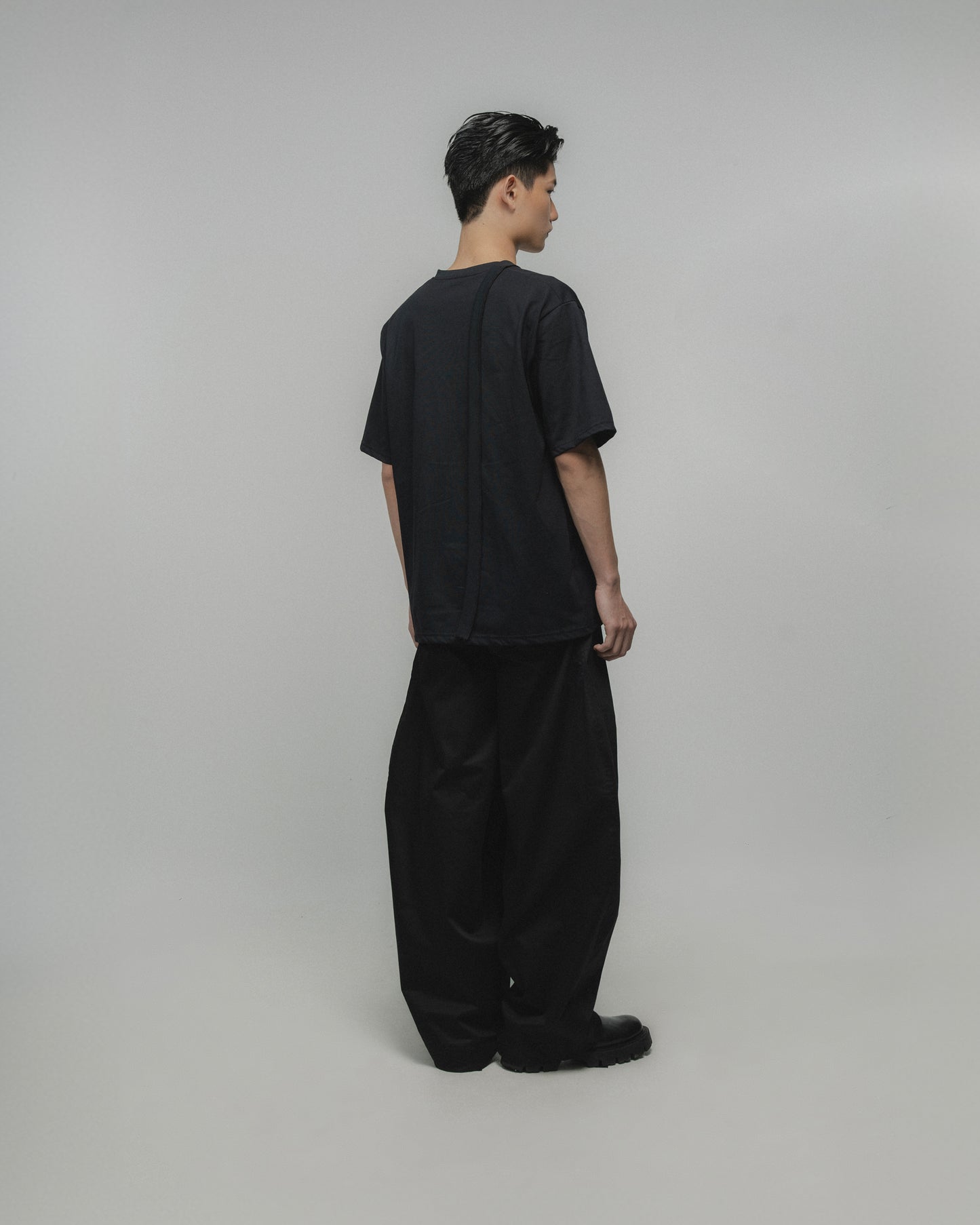 TORN S/S T-SHIRT