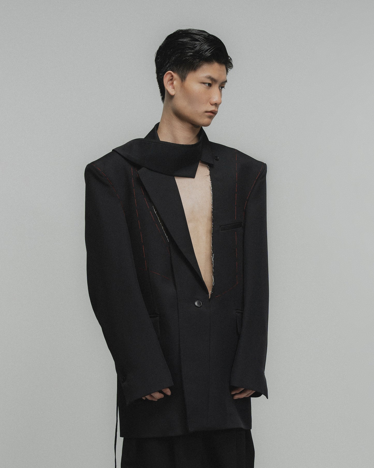 SIMPLIFIED TORN BLAZER