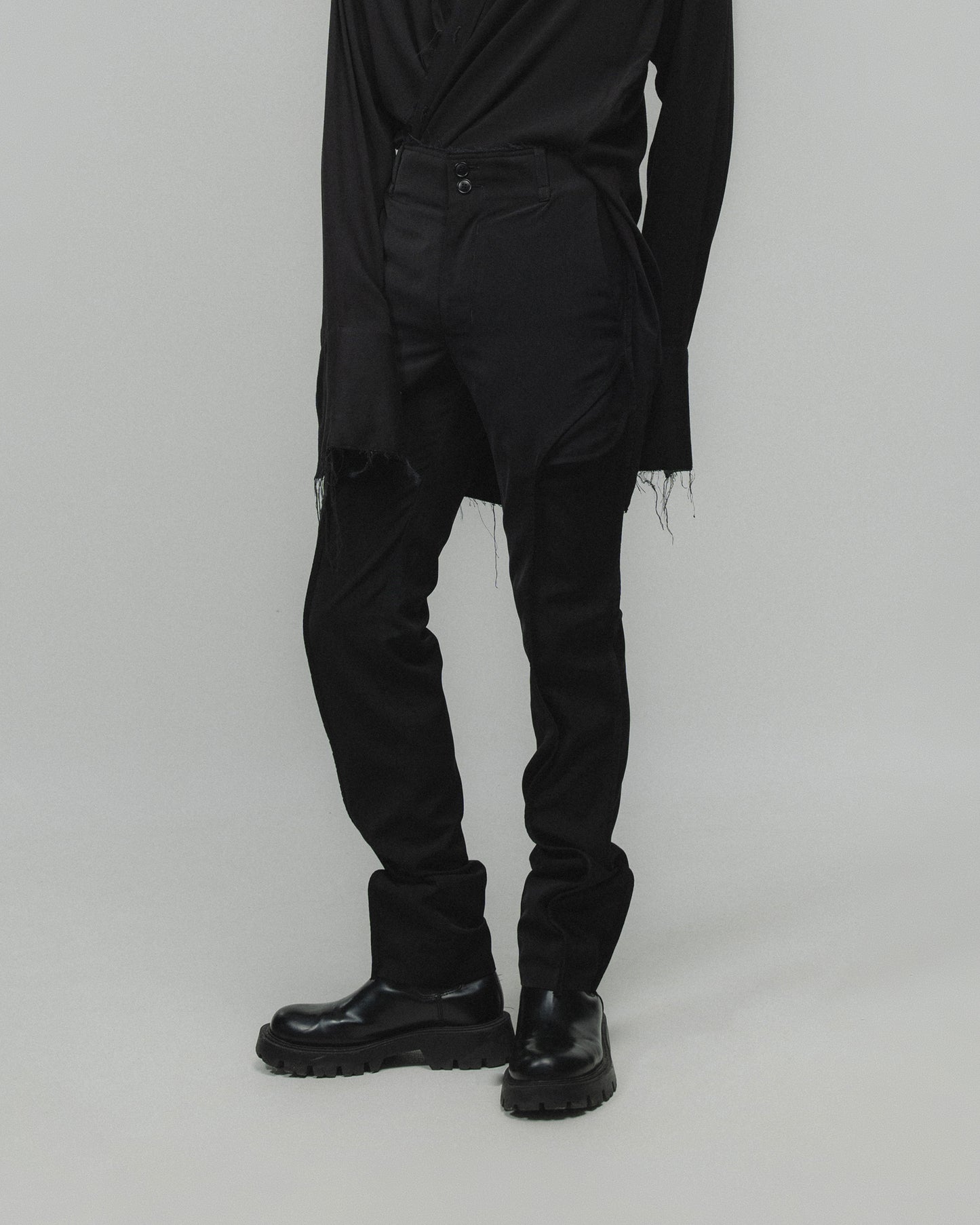 TAPERED EXPOSED POCKET TAILORED TROUSERS