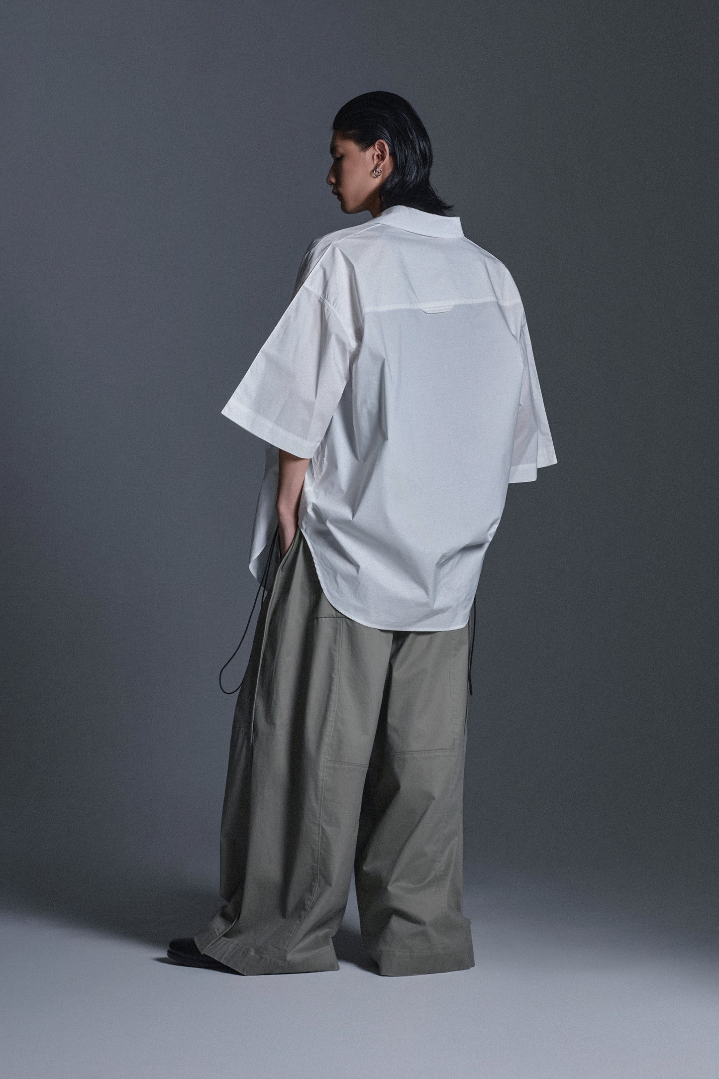 OVERSIZED TWISTED S/S SHIRT