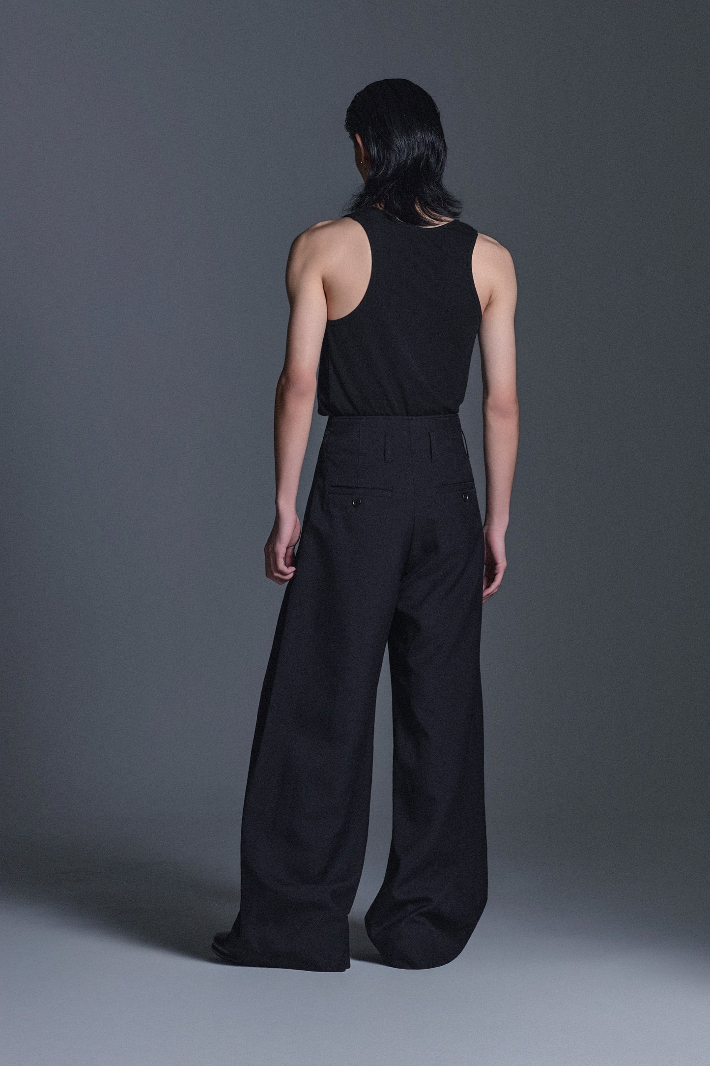 HIGH-WAIST TAILORED TROUSERS