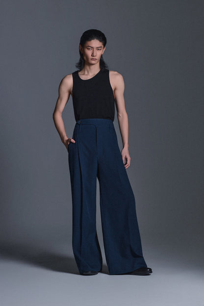 HIGH-WAIST TAILORED TROUSERS