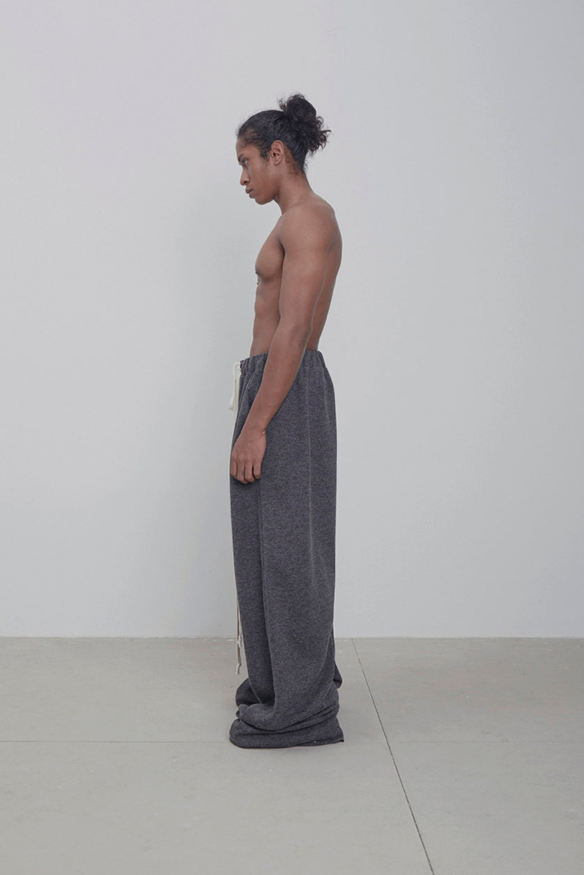 KNIT OVERSIZED TROUSERS