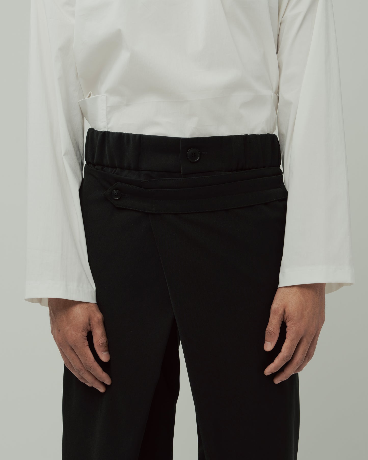 WIDE PANELLED TROUSERS