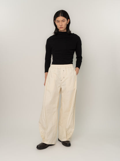 SLANT PLEAT CASUAL TROUSERS (BONE)