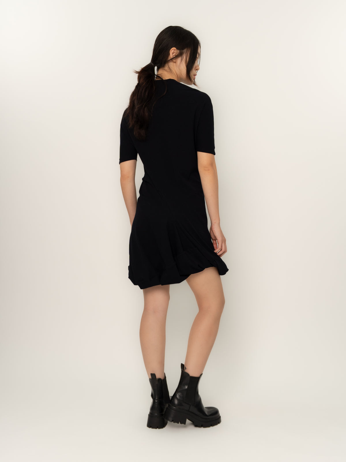 TWISTED KNIT DRESS (BLACK)