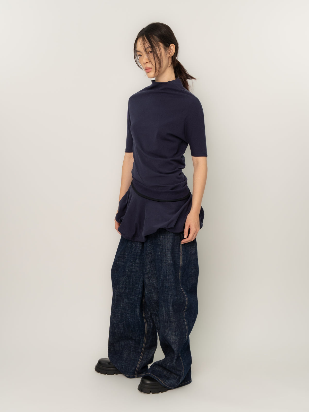 TWISTED KNIT DRESS (NAVY)