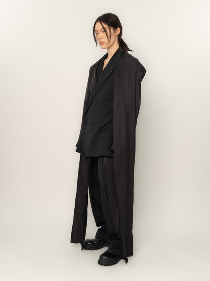 HUNCHED DRAPE BLAZER WITH TRAIN