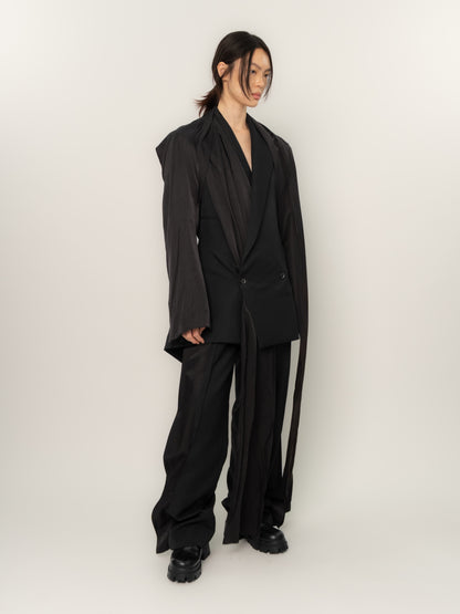 HUNCHED DRAPE BLAZER WITH TRAIN