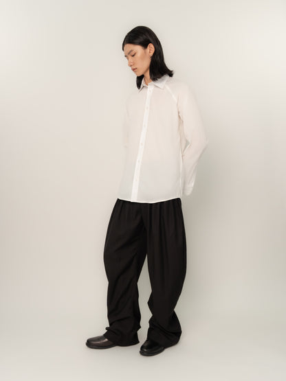 BUTTON DOWN RAGLAN SHIRT (WHITE)