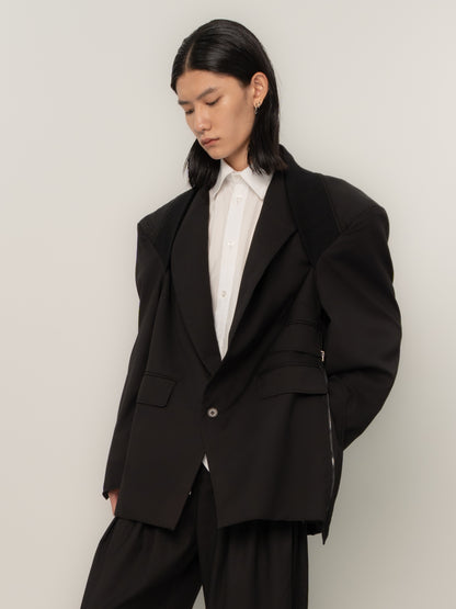 HUNCHED RIBBED TECHNICAL BLAZER