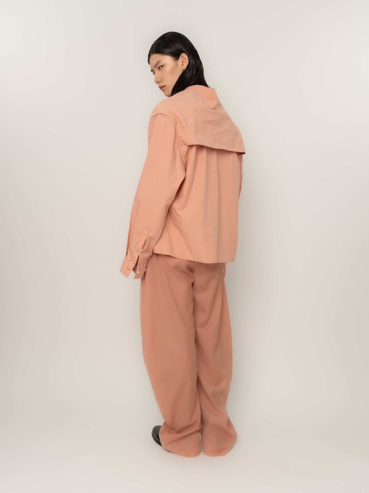 HUNCHED SHIRT (PINK)