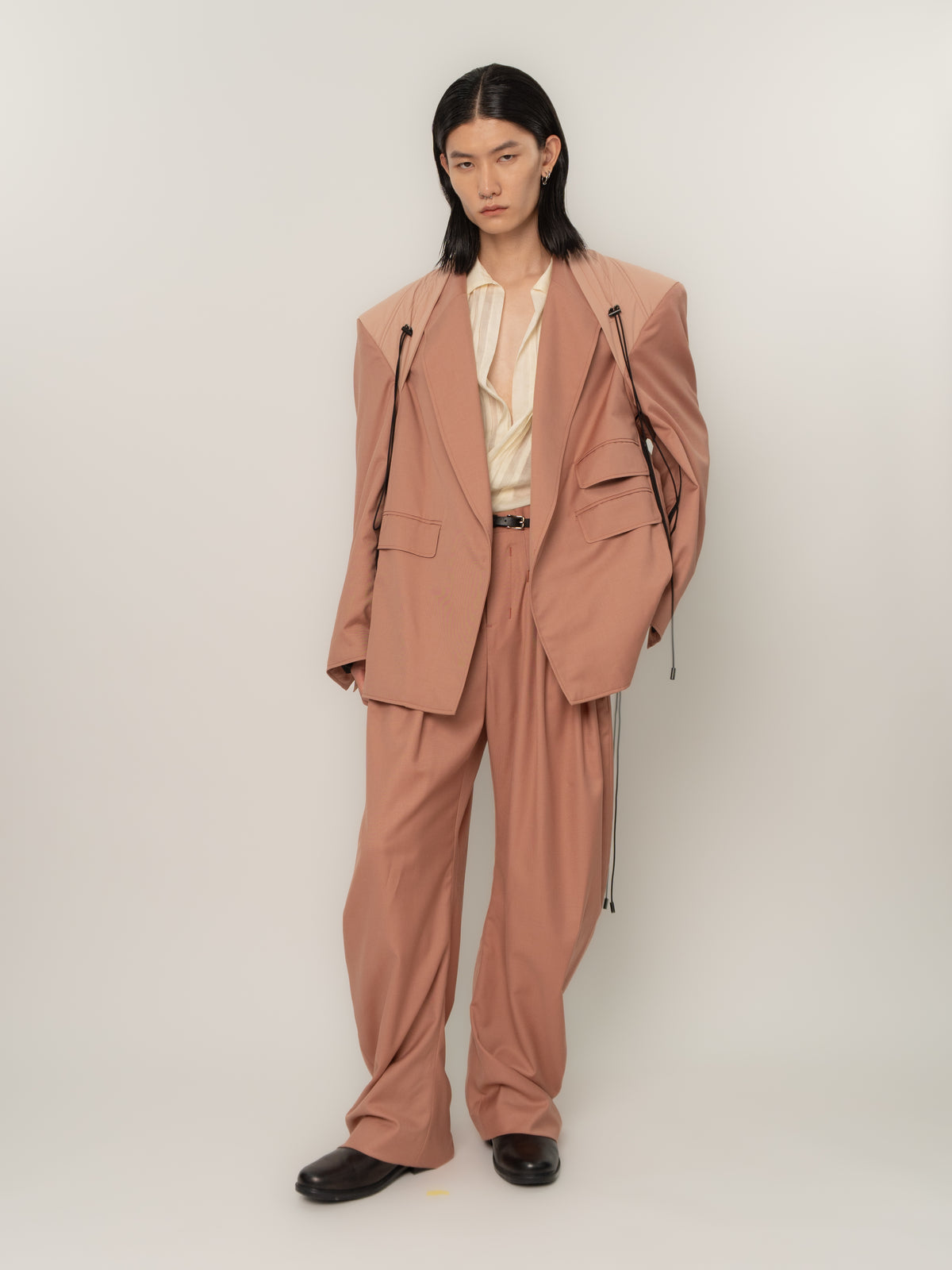 HUNCHED TECHNICAL BLAZER
