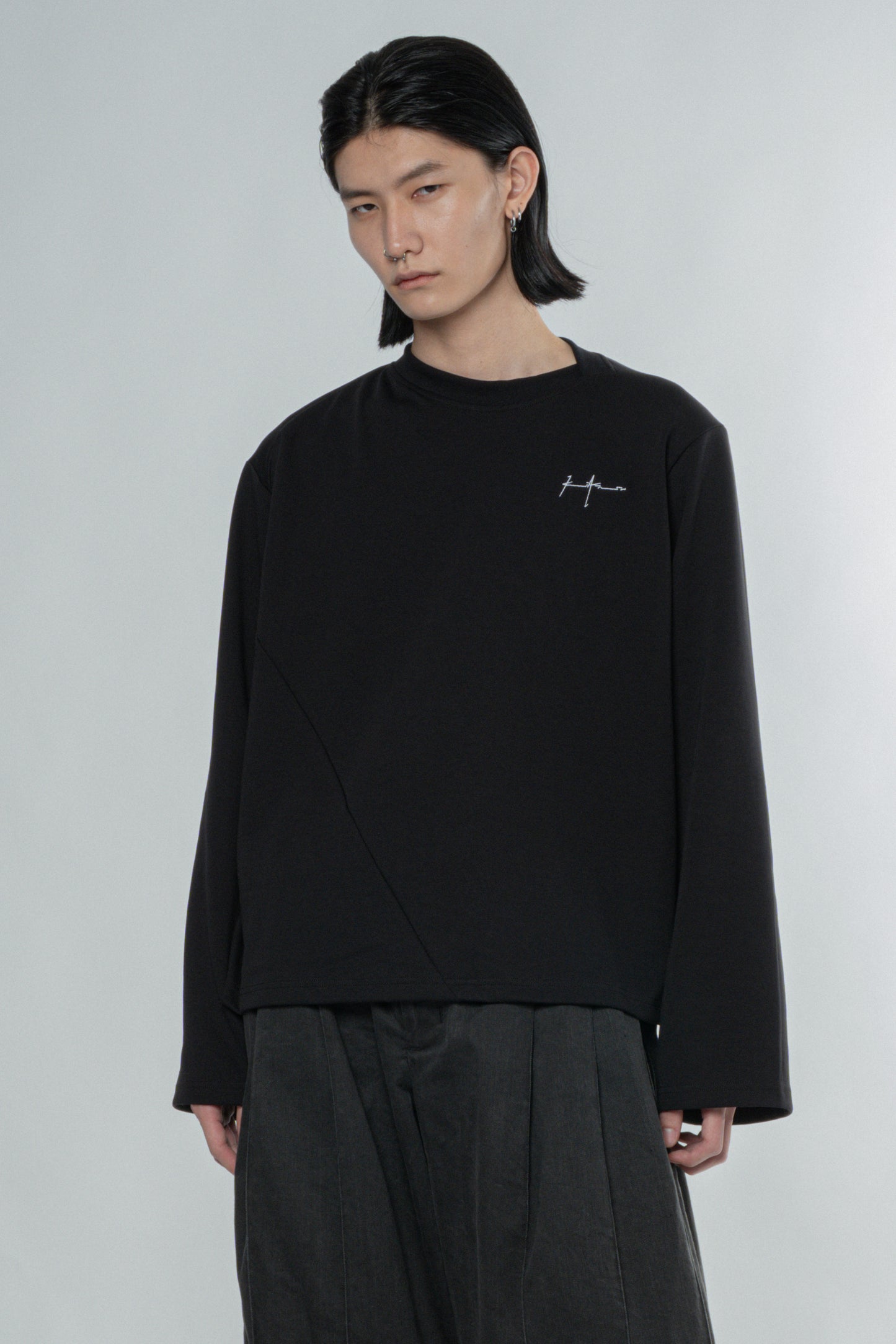 SHIFTED L/S LOGO T-SHIRT