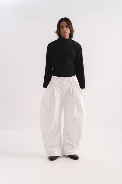 WIDE-CUT PINCHED TROUSERS