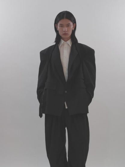HUNCHED RIBBED TECHNICAL BLAZER
